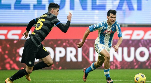 Il Napoli merita ma vince l'Inter: 1-0 con rigore di Lukaku, Mertens ko
