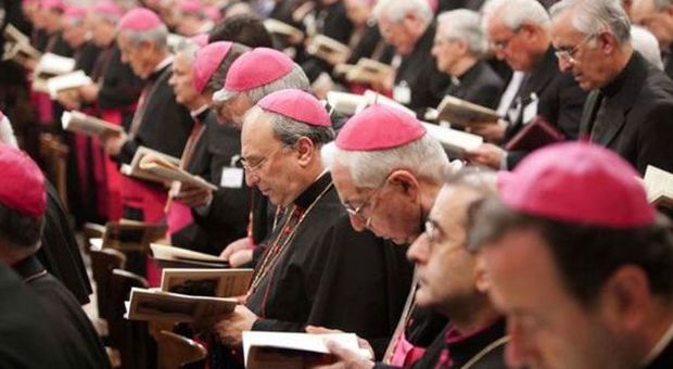 Cei, i vescovi a Renzi: «Basta slogan, il governo disegni l'agenda politica»