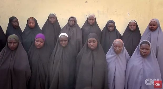 Nigeria, in un video vive alcune studentesse rapite da Boko Haram