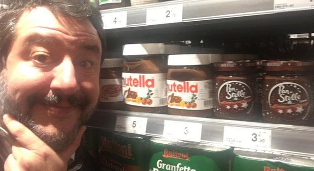 Salvini attacca Nutella: «Usa nocciole turche, mangio italiano». Bufera social