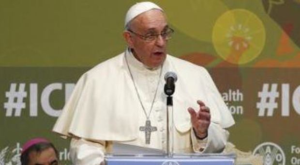 Il Papa alla Fao: «Ricchi sempre più ricchi e poveri sempre più poveri»