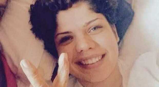 Incidente sull'A4, morta una donna: Nicoletta Maria Ferrara, 30 anni, era una manager teatrale