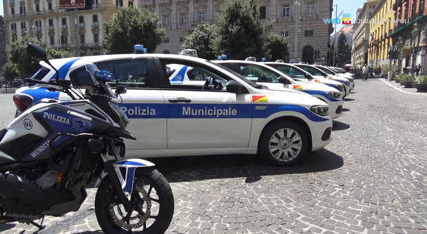 Napoli, ecco le nuove automobili della polizia municipale con sistema radiomobile hi-tech