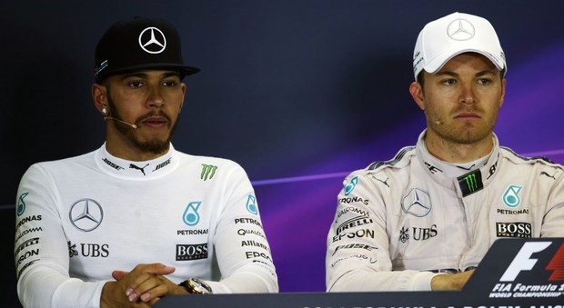 Sochi, Hamilton: «Renderò la vita difficile a Rosberg»