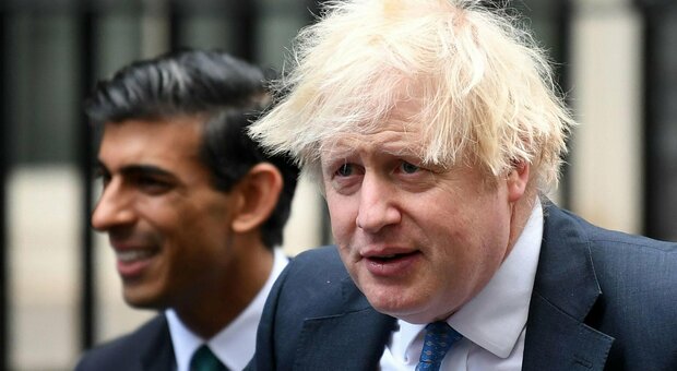 Boris Johnson choc: «Gli immigrati illegali in Gran Bretagna saranno trasferiti in Ruanda»