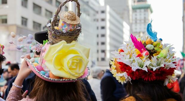Arriva la tradizione degli «Easter bonnet», i cappellini di Pasqua