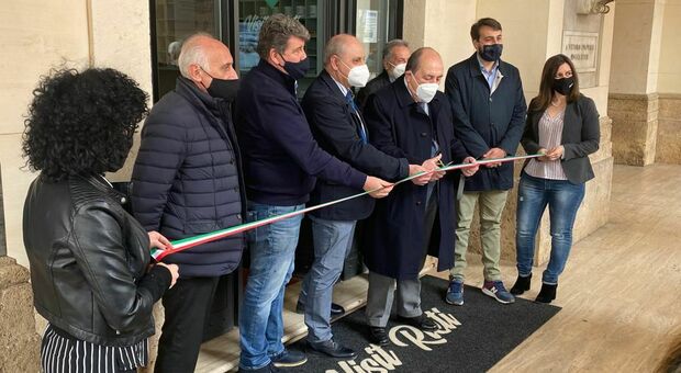 Inaugurato il nuovo ufficio turistico di Rieti: «Un buon segnale in vista della ripartenza del settore»