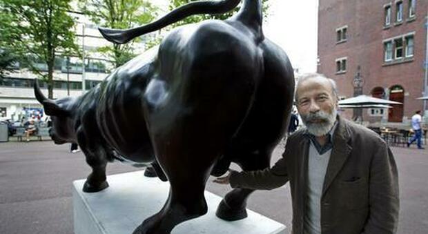 Morto Arturo Di Modica, realizzò il "Toro di Wall Street": aveva 80 anni