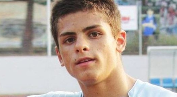 Mirko Fersini, la Lazio ricorda il giovane calciatore morto in un incidente 11 anni: «Resterà sempre con noi»
