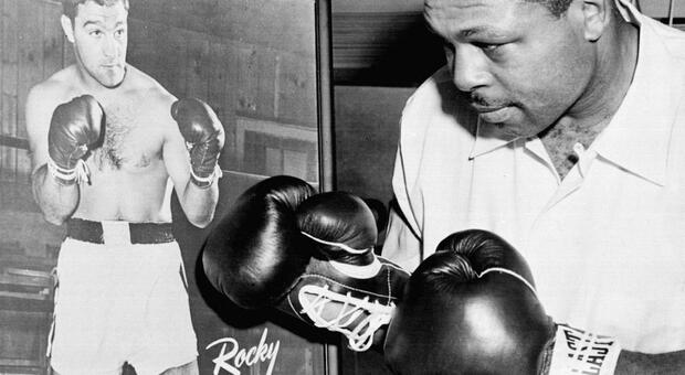 Rocky Marciano e il suo grande avversario Archie Moore in un match che dura anche oggi che non ci sono più