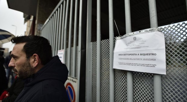 Milano, tre operai morti: sopralluogo dei pm in azienda: «L'allarme non ha funzionato»