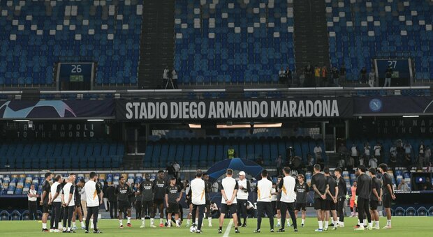 Terremoto Campi Flegrei, in 60mila allo stadio per Napoli-Real Madrid. «Panico è l'unica minaccia». Appello degli ultras: «Lasciare libere le scale»