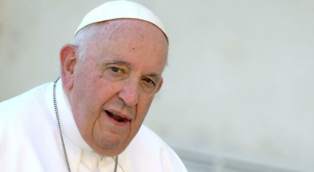 Papa Francesco al Tg1: «L'antisemitismo c'è ancora, la Shoah non è bastata»