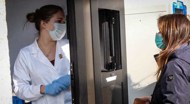 Coronavirus, la beffa dell'ospedale di Eboli: non ci sono i motori nel reparto anti-virus