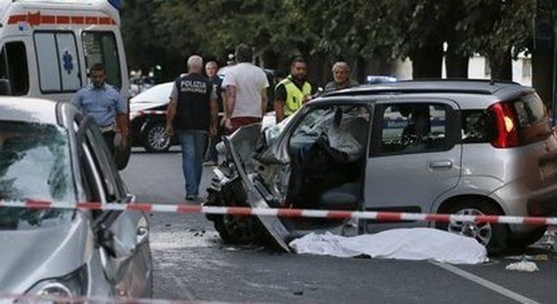Incidenti stradali in aumento a Napoli: 30 morti e 3.123 feriti