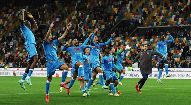 I cori dei tifosi dell'Udinese contro il Napoli costano alla società friulana 10mila euro di multa