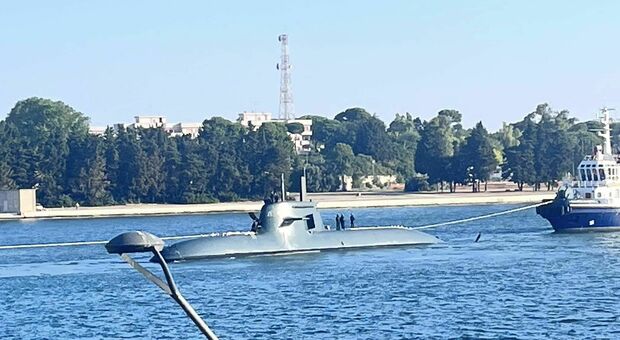 Il sottomarino a Brindisi