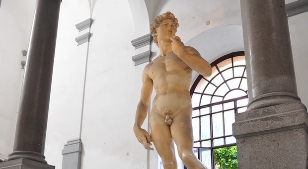 Sexgate alle Belle Arti di Napoli, sostegno psicologico per il prof e l'allieva