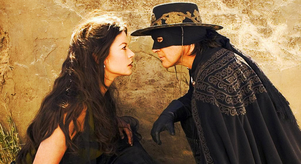 La Maschera di Zorro, stasera in tv mercoledì 7 marzo: il film d'avventura sul giustiziere mascherato