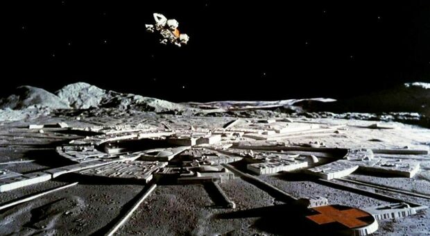 La più famosa e fantascientifica Base Alpha sulla Luna della serie Spazio 1999