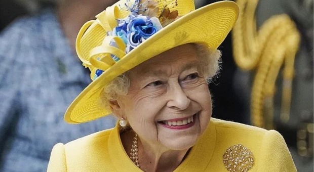 Regina Elisabetta, il messaggio di auguri a sorpresa all'Ucraina nel giorno dell'indipendenza