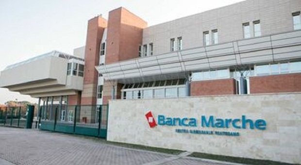 «Banca delle Marche, la Commissione Ue non impedì il salvataggio». Bocciato il ricorso degli ex azionisti
