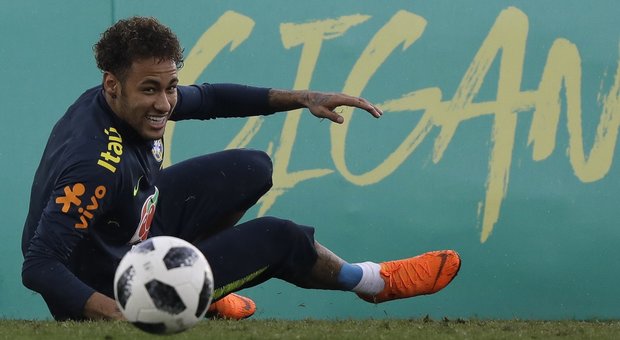 Neymar jr: «Io al Real Madrid? Sono tutte cavolate»