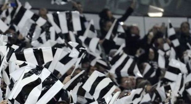 Napoli-Juventus del 2013, Tar conferma il Daspo per ultras bianconeri che vandalizzarono Fuorigrotta