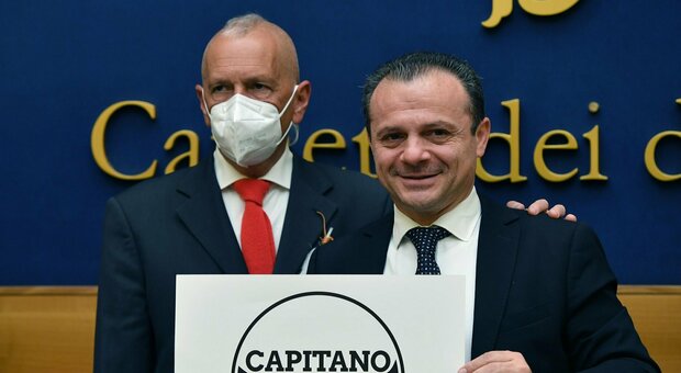 Europee, Cateno De Luca candida il Capitano Ultimo (che arrestò Totò Riina) e l'ex sindaco di Amatrice
