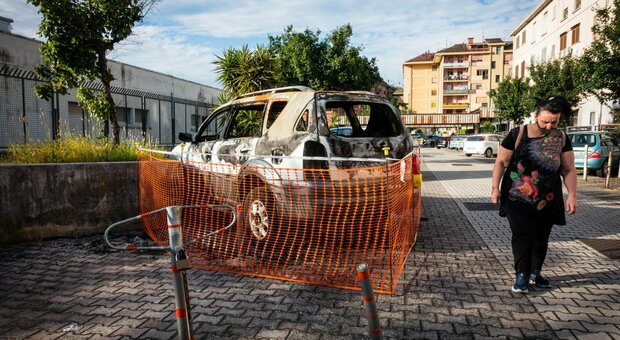 Camorra a Napoli, un'altra sparatoria nella notte a Ponticelli: nessun ferito, scattano le indagini