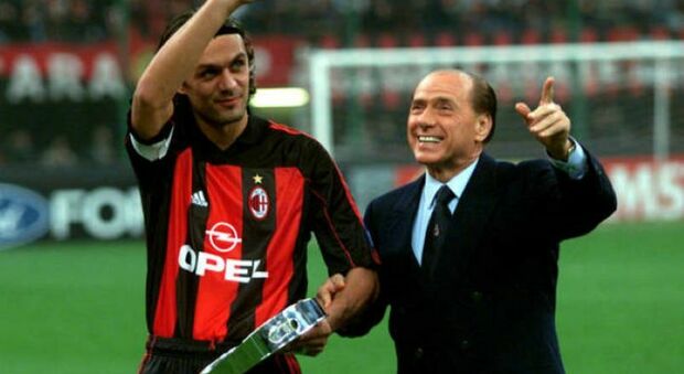 Berlusconi e il Milan dalla scommessa Sacchi ai trionfi con Capello e Ancelotti: i 31 anni di presidenza