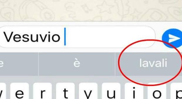 Scrivi "Vesuvio" sull'iPhone e compare "lavali col fuoco", la rabbia dei napoletani