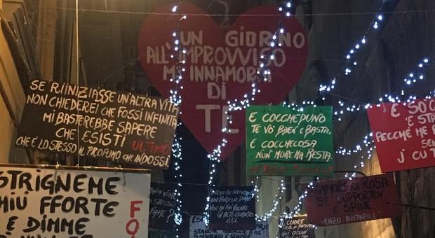 Napoli, ai Quartieri spagnoli ritorna il «Vicolo dell'Amore»