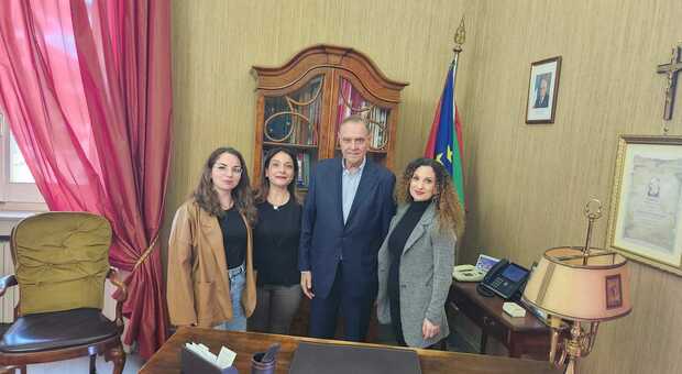Il sindaco Mastella con la delegazione Nigrisoli