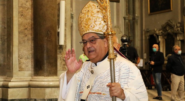 Covid nella Curia di Napoli: il cardinale Sepe dispone la chiusura di tutti gli uffici