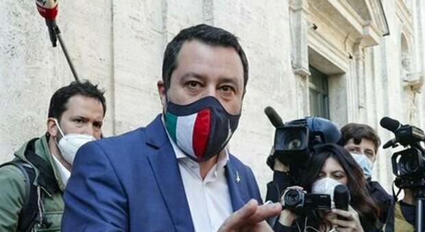 Caso Gregoretti, Salvini non sarà processato: «Se tornerò al governo farò la stessa cosa»