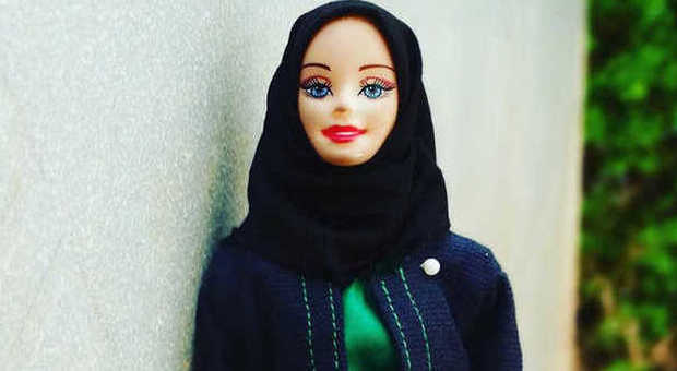 Hijarbie, la Barbie musulmana col velo star su Instagram