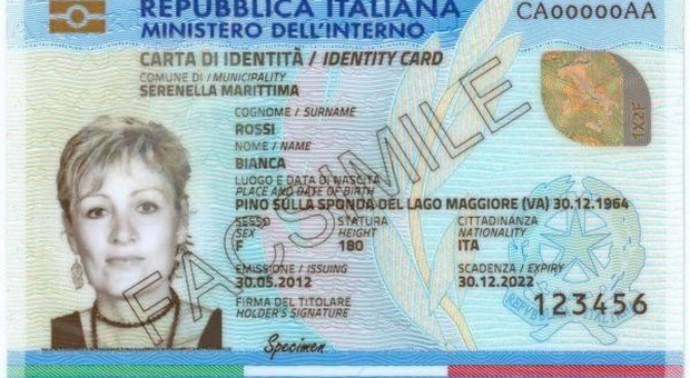 Carta d'identità elettronica a Roma: un nuovo open day nel primo weekend di maggio. Le informazioni complete