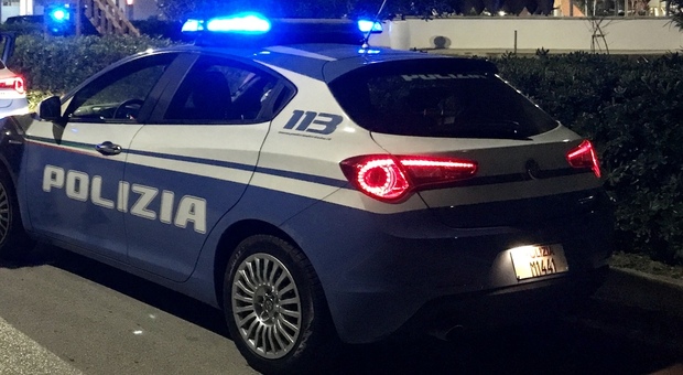 Ancona, alla guida ubriaco 5 volte oltre il limite: addio patente e denuncia
