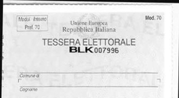 Come rinnovare la tessera elettorale in vista del voto di maggio: le indicazioni del Comune di Napoli