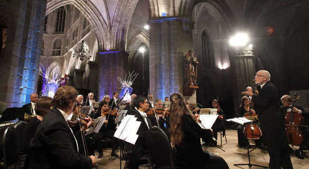 L'Amsterdam Baroque Orchestra (ph Camile Schelstraete)