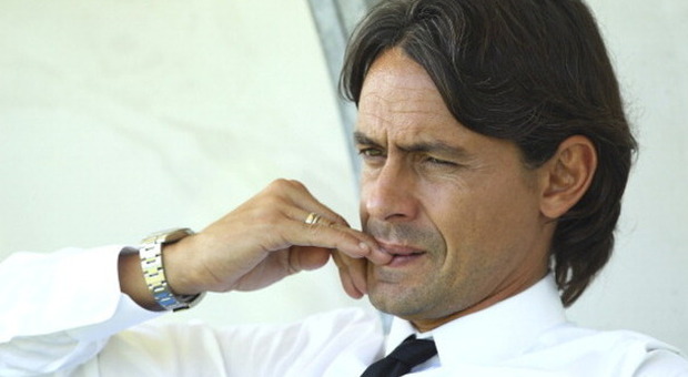 Milan, ora è ufficiale: esonerato Seedorf. Il nuovo allenatore è Pippo Inzaghi