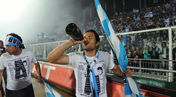 Marco Sansovini, 40 anni mercoledì, brinda al Pescara in serie A nel 2012