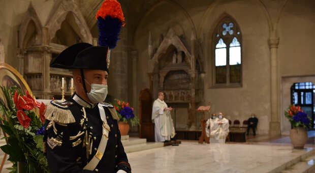 Virgo Fidelis, a Napoli il cardinale Sepe celebra la patrona dell'Arma dei Carabinieri