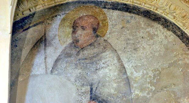 L'immagine di san Tommaso in un affresco nella chiesa di Gesù e Maria a Pozzuoli