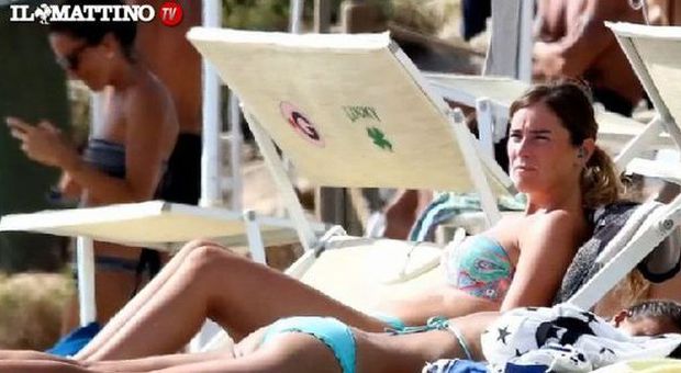 Il ministro Maria Elena Boschi a Formentera, ecco le immagini della vacanza