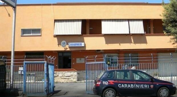 Positivo al Covid si allontana dall'ospedale di Roma, bloccato ad Aprilia dopo un furto: sei carabinieri in isolamento
