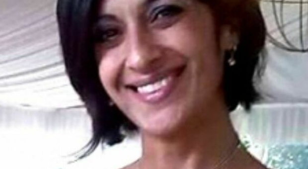 Lucia Campoli, morta la speaker radiofonica: stroncata da un malore improvviso. Aveva 48 anni