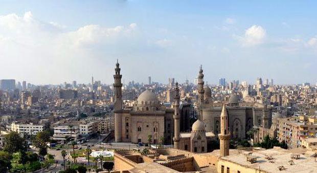 Il Cairo, gravissimo incidente stradale