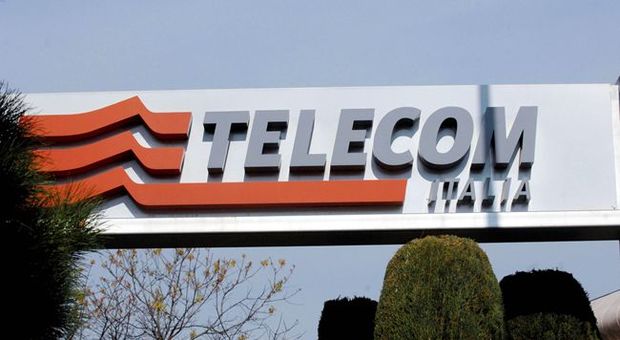 Telecom Italia paga la bocciatura a "underweight"